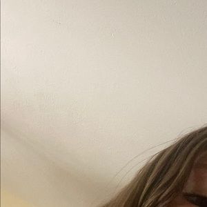 Meet your Posher, Kenzie